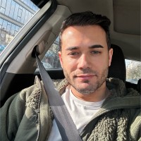 ONUR ÖZKOÇ