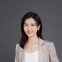 Reina Dong