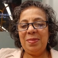 Adriana Maximino dos Santos