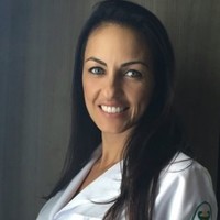 Ana Paula Christofoletti Brazolin