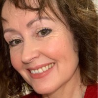 Julie Stolland