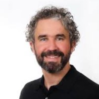 Dennis Taenzler