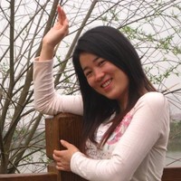 Sandy Lee