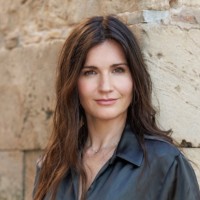 Prof. Dr. Julia MilnerProf. Dr. Julia Milner is an Influencer