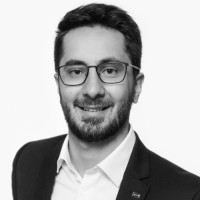 Mohamad Esmat Akili