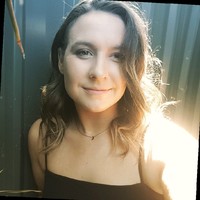 Caitlin Thom