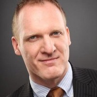 Simon English
