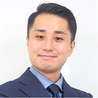 高井佑輔