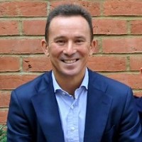 Luis Fernández- Combarro
