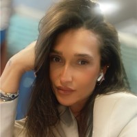 Esra Bahadir
