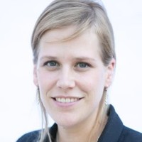 Yasmine Van der Hulst