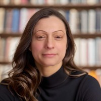 Laura Adams