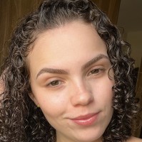 Ana Luisa Zago
