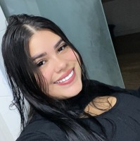 Nina Vale