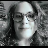 Shari Lee