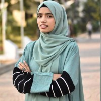 Nimra Said Khan (Lisa Hasty)