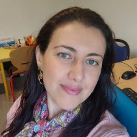 Kahina HIRECHE ZIANI