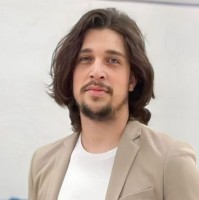 Tiago V. Negrine