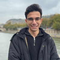 Pola Eskandar