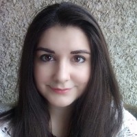 Александра Зенова