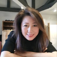 Lori Zhou