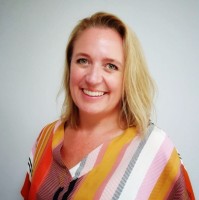 Martine Bos