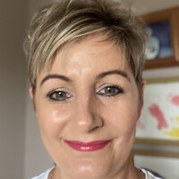 Lynne Sapcote