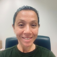 Angela Holmes