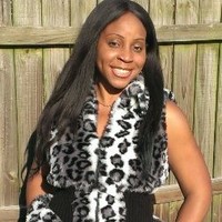 Tekia White