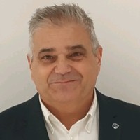 Roberto A.