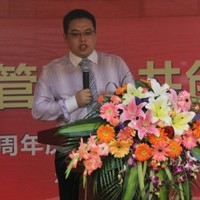 侯建斌