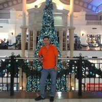 adriano reyes