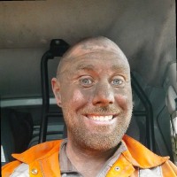Lee Warlow