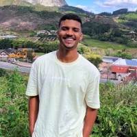 Adeilton Araujo
