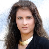 Olivia J. Erdelyi