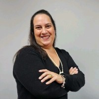 Sabrina L. Oliveira