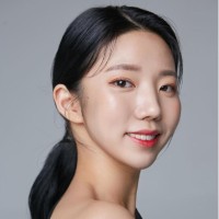 Winnie Loo