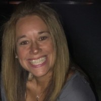 Danelle Canzoni