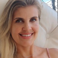 Priscila Resende