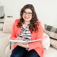Casey Bianco Tomlin, Mba