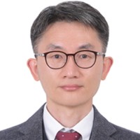 Hyunseok Lim