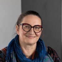 Dr. Catherine Renard, HDR