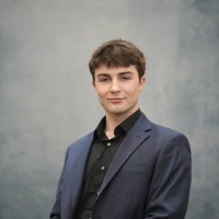 Simon Uttam