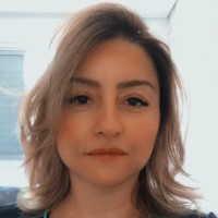 Andreia Rocumback Vellido