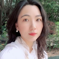 李群群