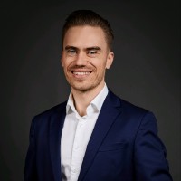 Simon Spirig, Cfa