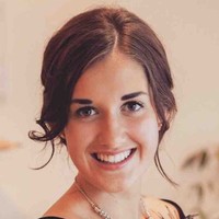 Molly Bayet
