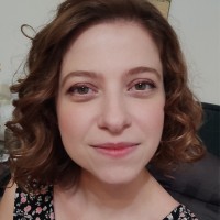 Mira Lynne