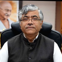 Sarit K Das