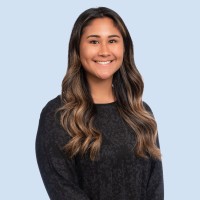 Gabby Sakowicz, Cfa
